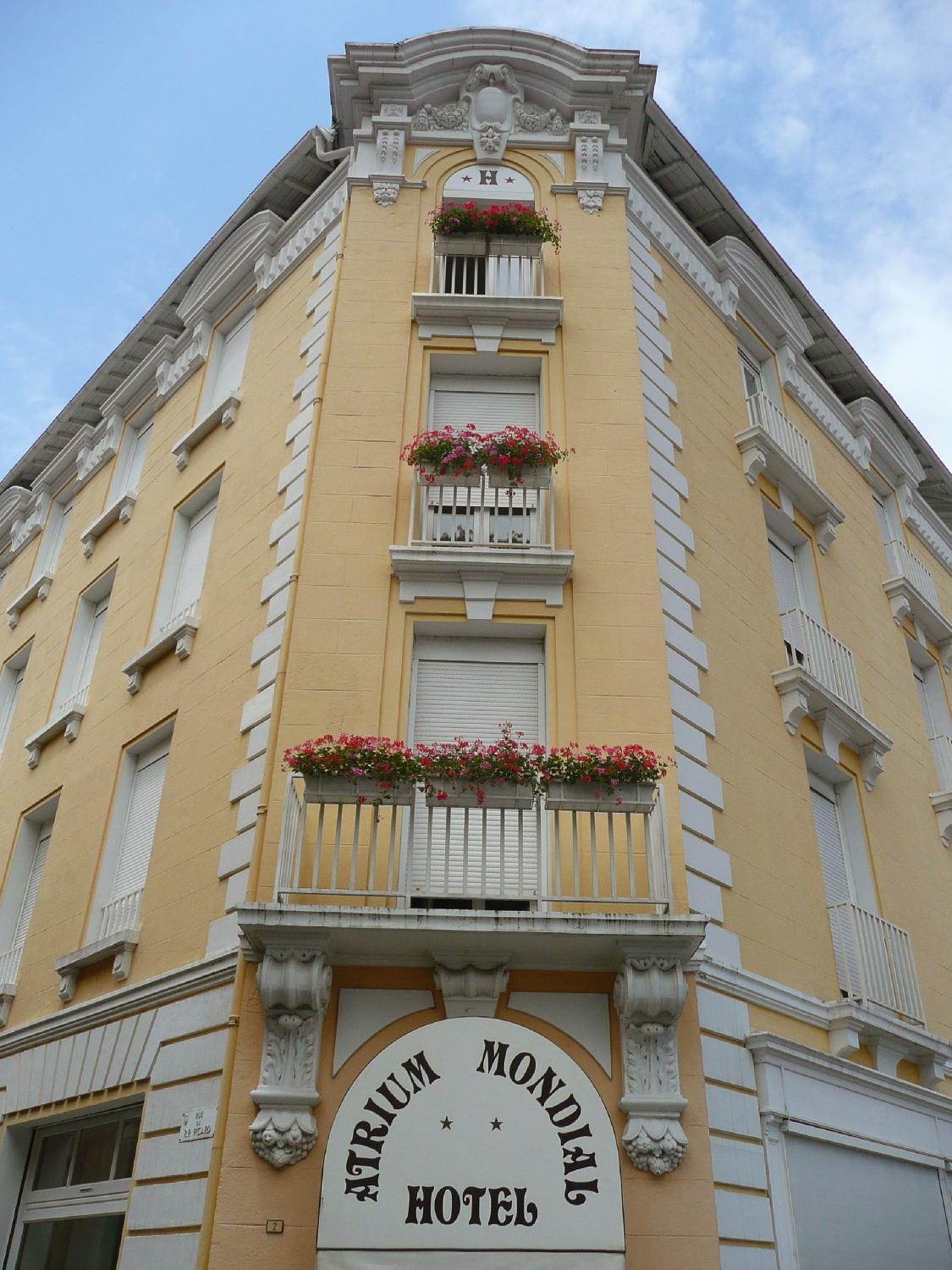 Hotel Atrium Лурд Екстериор снимка